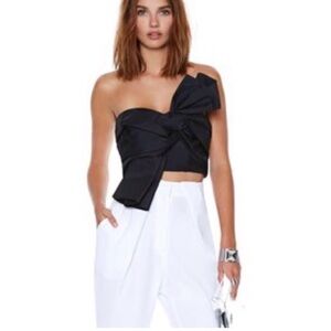cameo black bandeau top. size medium.